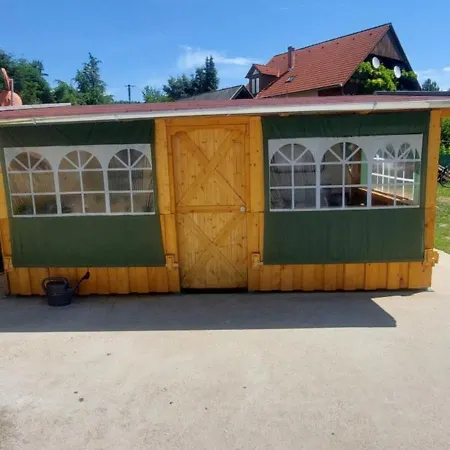 Gaestehaus Kathi Gyenescamping Wohnwagen Knaus 1 Rechts Gyenesdiás